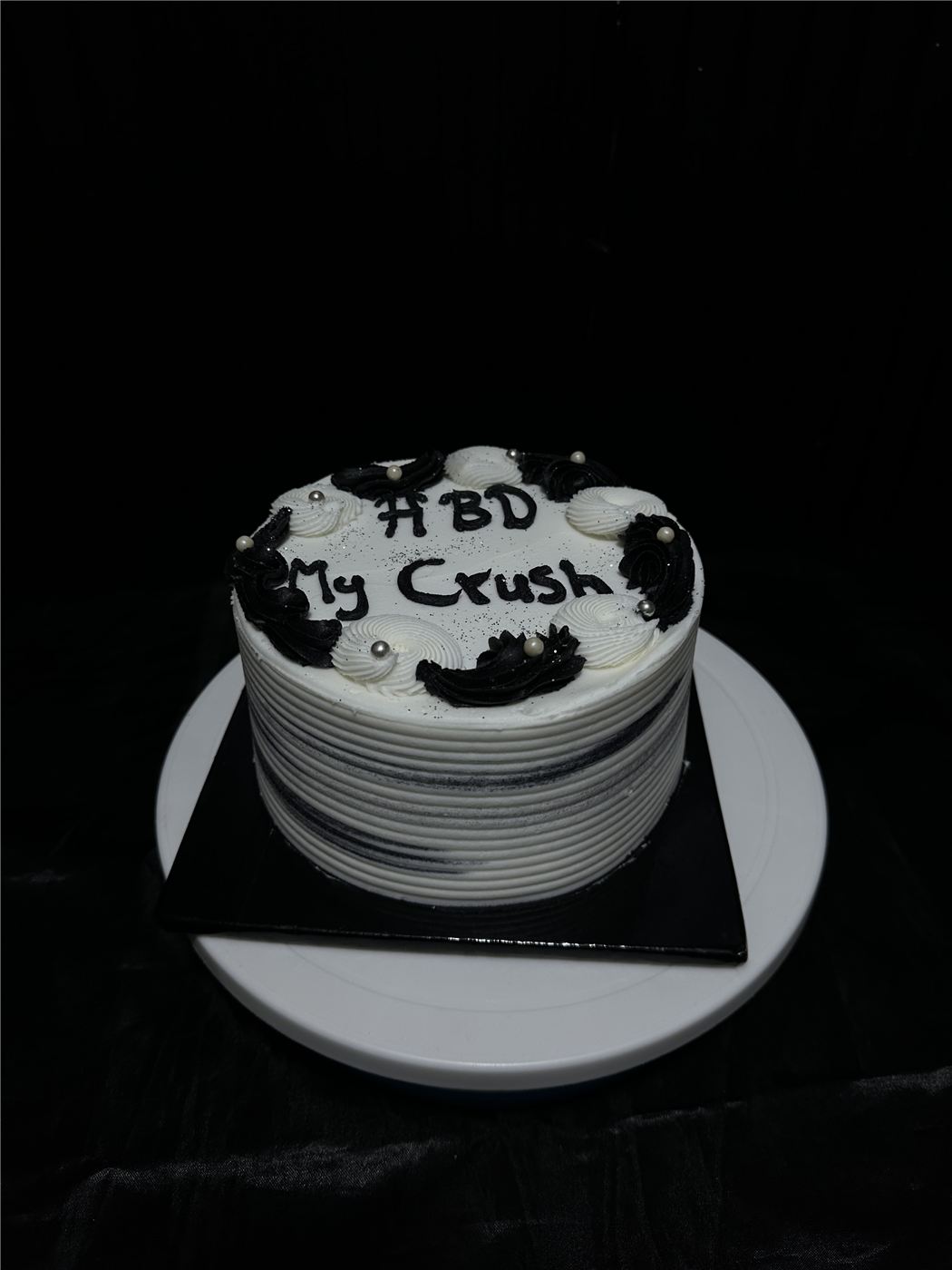 6 inch, 1 Layer by Anah Cakes