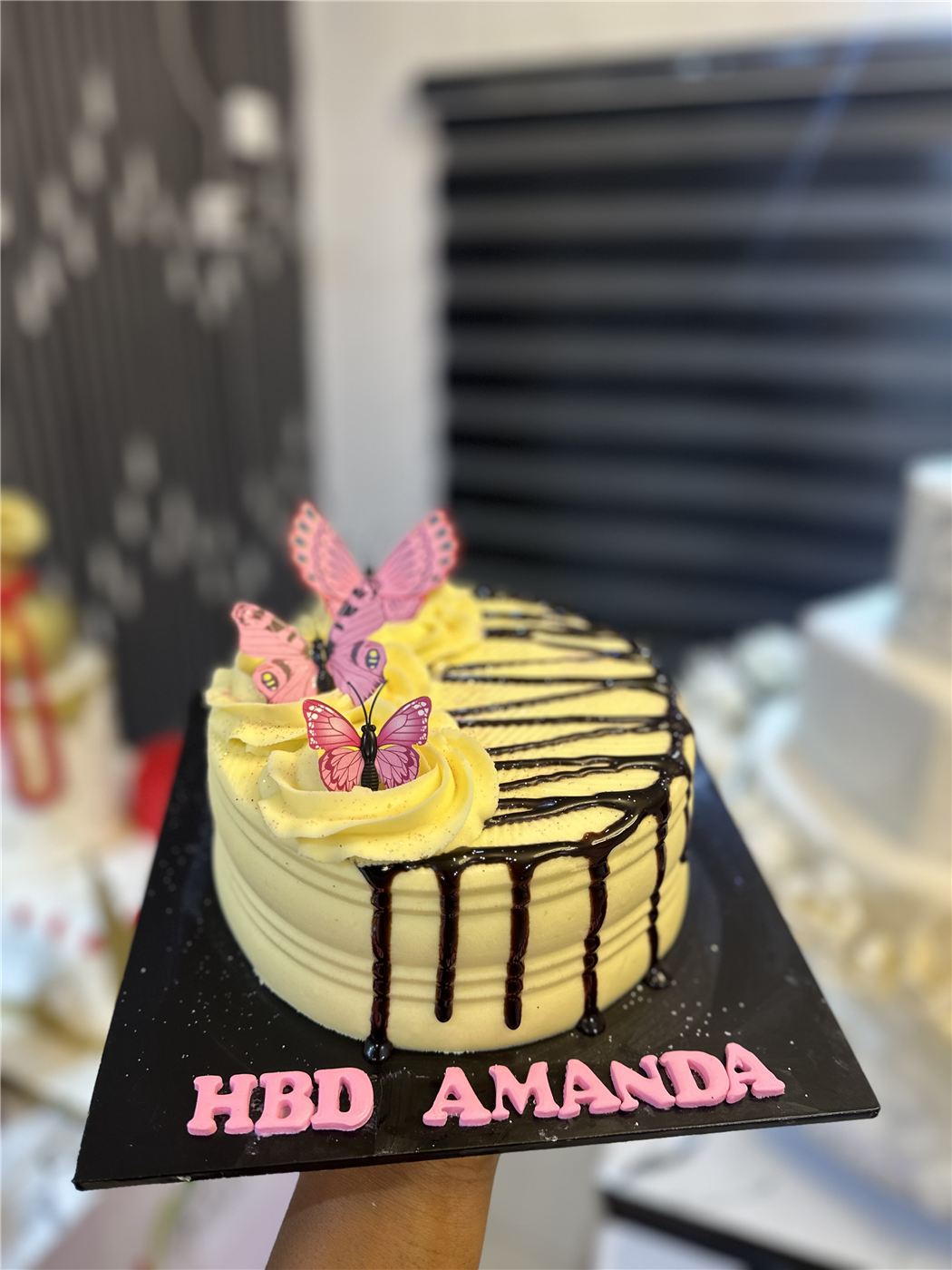 7 inch, 1 Layer, design 1 by Anah Cakes