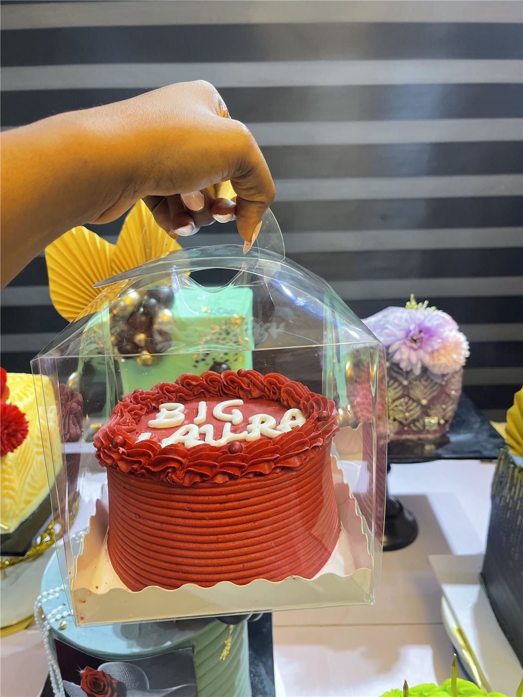 5 inch, 1 Layer, design 2 by Anah Cakes
