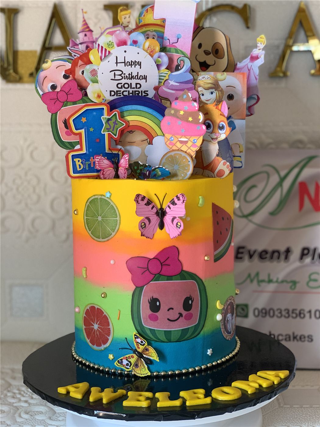 Kiddies Cakes, design 6 by Anah Cakes